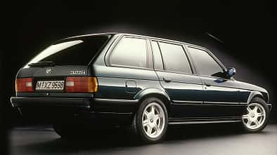 BMW 3er Touring - E30 - 325i von schräg hinten