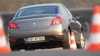 03/11 aumospo06/2011 Peugeot 508 140 HDi