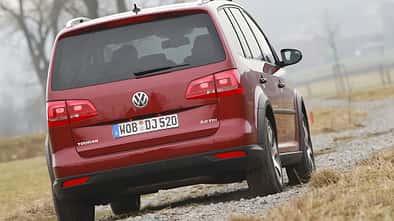 VW Cross Touran