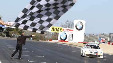 Zielflagge, VLN 1.Lauf Langstreckenmeisterschaft Nürburgring 02-04-2011