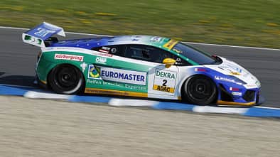 Das Siegerfahrzeug mit der Startnummer 2 beim ADAC GT-Masters