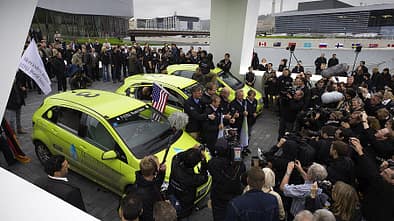 Mercedes F-Cell World Drive Tag 72, Nürnberg - Stuttgart