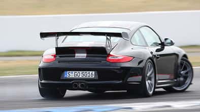 Porsche 911 GT3 RS 4.0, Heckansicht, Rückansicht, Rennstrecke, Kurvenfahrt