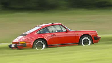 Porsche 911 Carrera