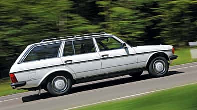 Mercedes-Benz 240 TD, Seitenansicht