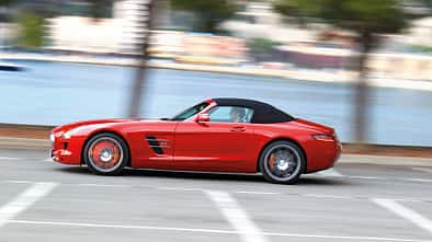 Mercedes SLS AMG Roadster