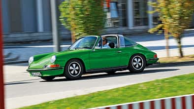 Porsche 911 2.4 Targa
