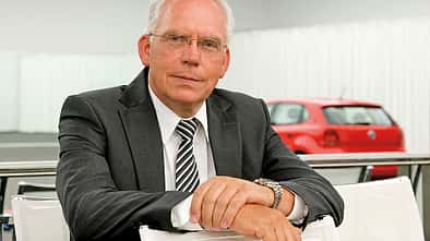Dr. Ulrich Hackenberg, Mitglied des Markenvorstands Volkswagen, Geschäftsbereich Entwicklung