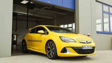 Opel Astra OPC, Motorhaube, Frontpartie