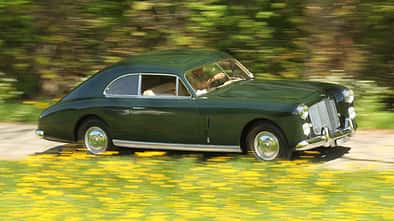 Bentley MK VI Cresta, Seitenansicht