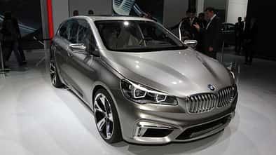 BMW Concept Active Tourer, Messe, Autosalon Paris 2012