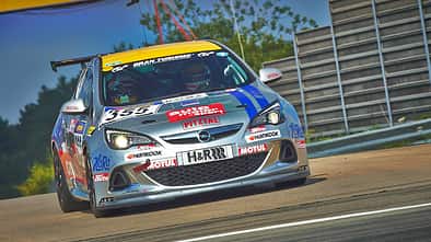 Opel Astra OPC - VLN 2013