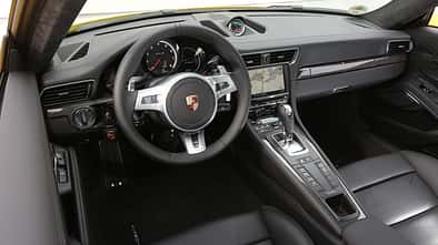 Porsche 911 Turbo S, Cockpit