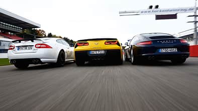 Corvette C7 Stingray, Porsche 911 Carrera S, Jaguar XKR-S, Heckansicht