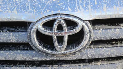 Toyota Hilux 3.0 D-4D, Emblem, Kühergrill
