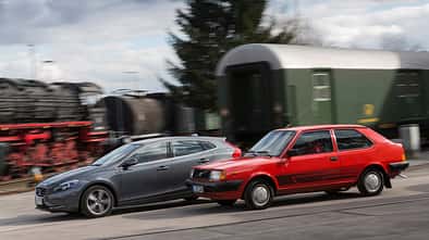 Volvo 343L, Volvo V40 D3, Seitenansicht