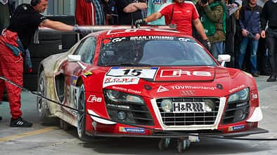 VLN, Nürburgring, Audi R8, Phoenix Racing, Tankstopp, Feuer, 26.04.2014