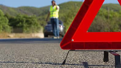 In Deutschland müssen Autofahrer ab dem 1. Juli 2014 eine Warnweste pro Fahrzeug mitführen.