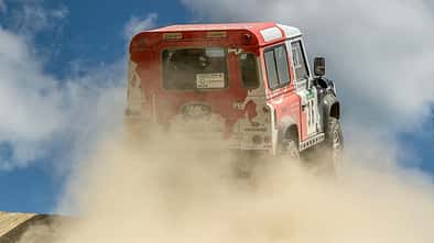 Land Rover Bowler Rallye Defender