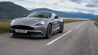 Aston Martin Vanquish 2015