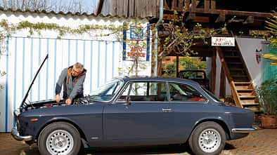 Alfa Roemeo 1300 GT Junior, Seitenansicht