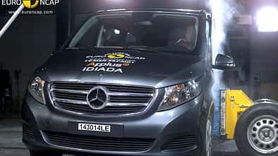 10/2014, EuroNCAP, Mercedes V-Klasse