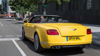 Bentley Continental GTC V8, Heckansicht
