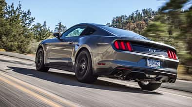 Ford Mustang 5.0 V8, Heckansicht
