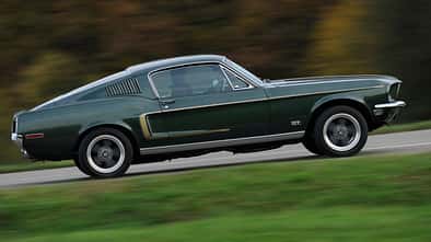 Ford Mustang V8, Seitenansicht