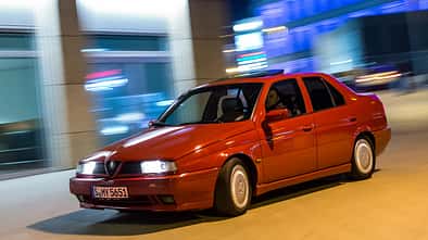 Alfa Romeo 155 2.0 Twin Spark, Seitenansicht