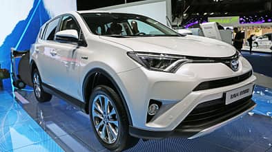 Toyota RAV4 Hybrid IAA 2015