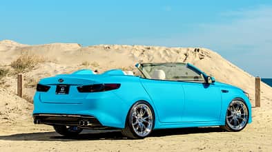 11/2015 Kia auf der Sema 2015 Kia A1A Optima Cabrio