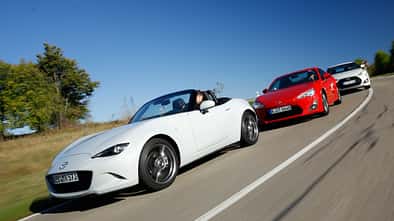 Mazda MX-5 Skyactiv-G 160, Toyota GT86 Pure, Hyundai Veloster Turbo