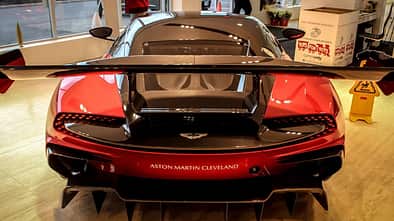 Aston Martin Vulcan - Hypersportwagen - Cleveland Motorsports
