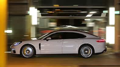 Porsche Panamera 4S, Seitenansicht