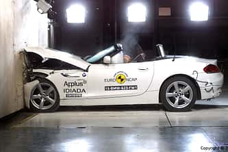 12/2015 EuroNCAP BMW Z4