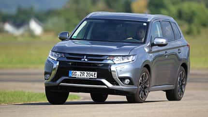 Lieferzeiten, ams0217, Mitsubishi Outlander 2.0 Plug-in-Hybrid 4WD Mitsubishi Outlander 2.0 Plug-in-Hybrid 4WD