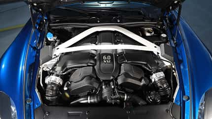 Aston Martin V12 Vanquish S, Motor