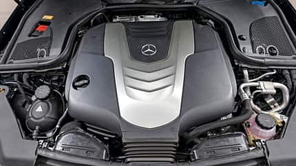 Mercedes E 350 d, ams0417, Vergleich Mercedes E 350 d, Motor