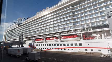 Norwegian Joy, Kartbahn, Kreuzfahrtschiff Norwegian Joy Kartbahn