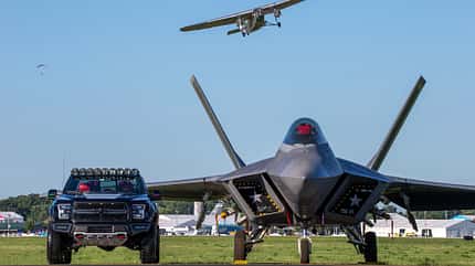 Ford F-22 F-150 Raptor