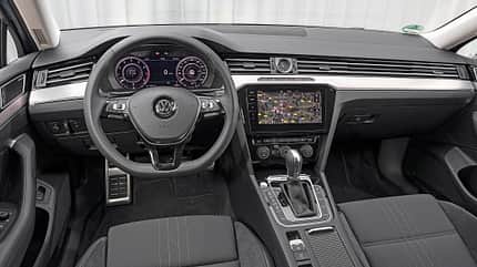 Opel Insignia Country Tourer 2.0 DI Turbo 4x4, VW Passat Alltrack 2.0 TSI 4Motion, Vergleichstest, ams0118 VW Passat Alltrack 2.0 TSI 4Motion, Interieur
