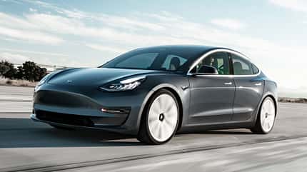 Tesla Model 3 (2019) Tesla Model 3 (2019)