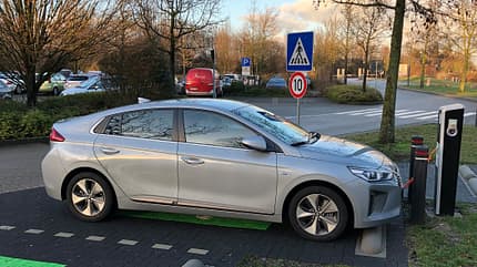 Hyundai Future Leser Test Drive 2019 Ioniq Plug-in-Hybrid Hyundai Future Leser Test Drive 2019 Ioniq Plug-in-Hybrid