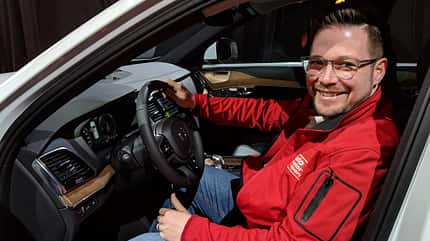 Volvo Safety Moments Volvo Safety Moments