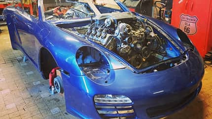 Porsche 911 HEMI Frontmotor V8 Porsche 911 HEMI Frontmotor V8