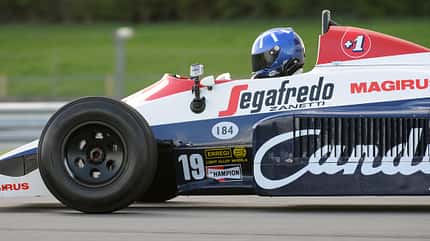 Damon Hill - Toleman TG184 - Donnington - 2004 Damon Hill - Toleman TG184 - Donnington - 2004