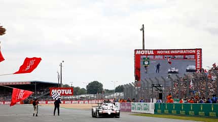 Toyota TS050 Hybrid - Startnummer #8 - 24h-Rennen Le Mans - Sonntag - 16.06.2019 Toyota TS050 Hybrid - Startnummer #8 - 24h-Rennen Le Mans - Sonntag - 16.06.2019