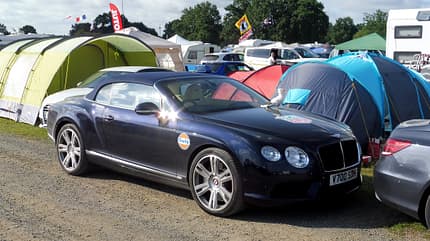 Bentley Continental Cabrio - Fan-Autos - 24h-Rennen - Le Mans 2019 Bentley Continental Cabrio - Fan-Autos - 24h-Rennen - Le Mans 2019