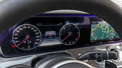 Audi S6 Avant TDI, Mercedes E 400 d T, Vergleichstest, ams1619 Mercedes E 400 d T, Interieur